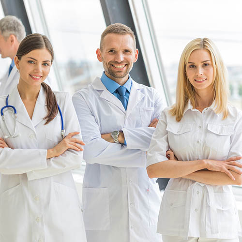 stockphotoscom-6564338 Medical IT Staffing-small