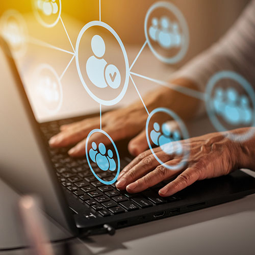 stockphotoscom-7773749 Laptop SharePoint-small